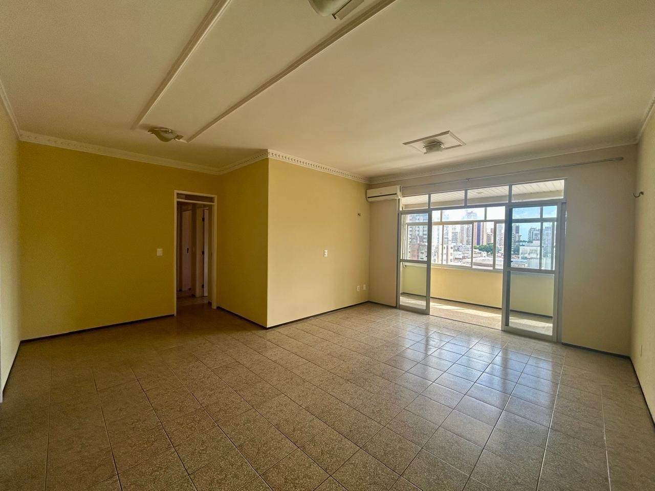 Apartamento, 3 quartos, 115 m² - Foto 1